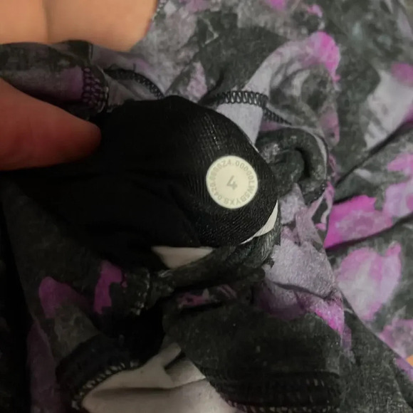 Lululemon Purple Floral Align 25in Leggings 4 - Picture 9 of 10